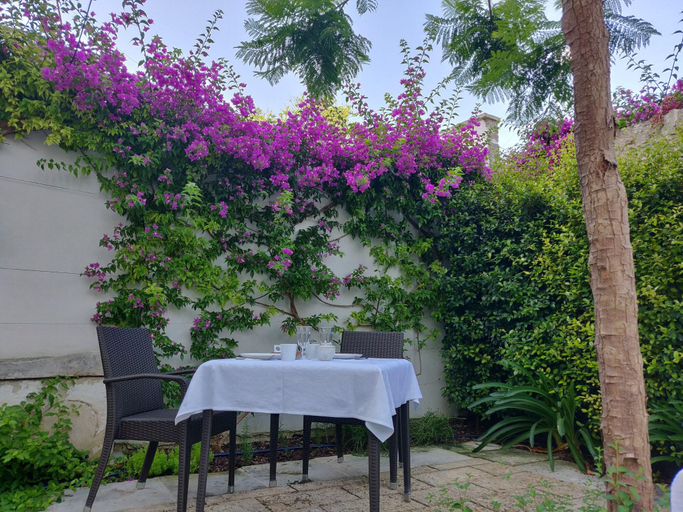 Exterior & Views 2, Palazzo Muro Leccese Relais De Charme, Lecce