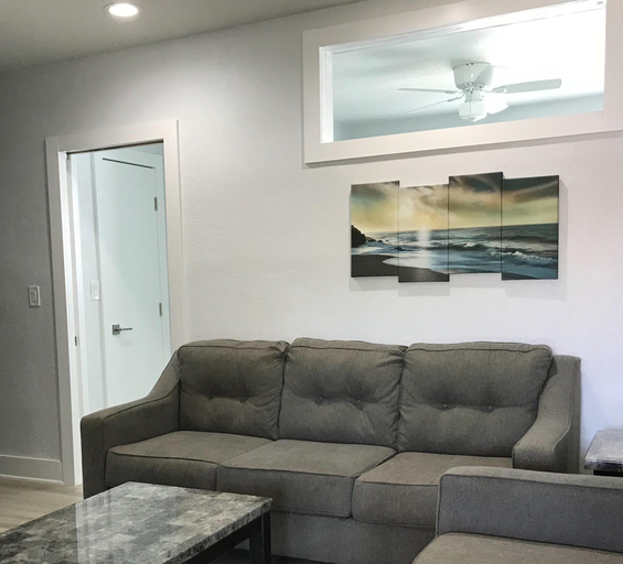 Public Area, Pompano Breeze, Broward
