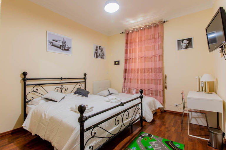 Bedroom 3, Flower Guesthouse, Rome