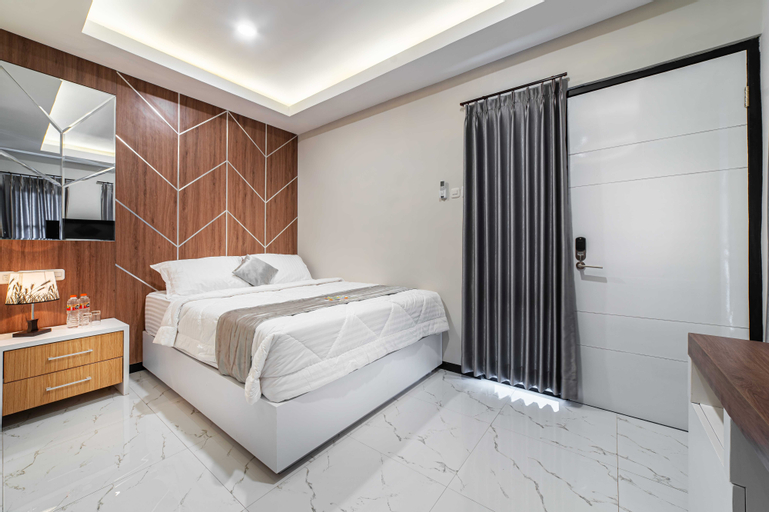 Bedroom 3, Tree Homestay Mitra RedDoorz, Malang