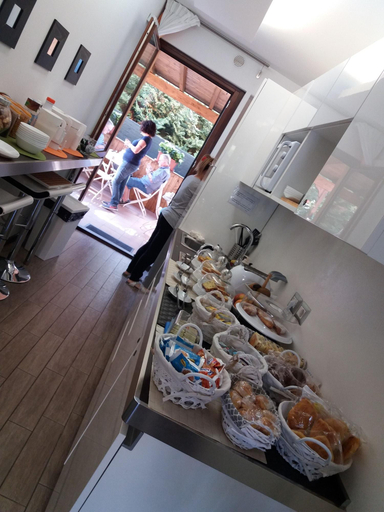 Food & Drinks, Cameracaffe sul Lago, Arezzo