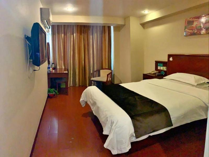 Bedroom 3, GreenTree Inn Handan Train Station Express Hotel, Handan