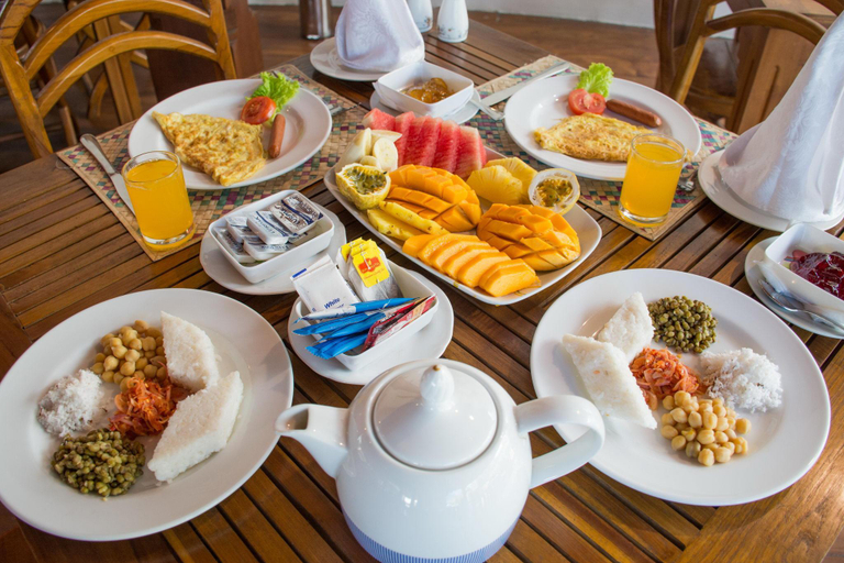 Food & Drinks, Ceyloni Lake View, K.F.G. & G. Korale