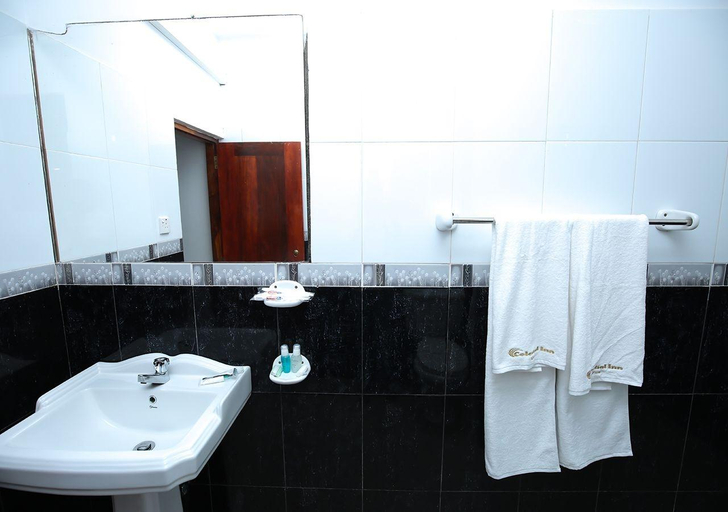 Bathroom 4, Celestial Inn, Weligama