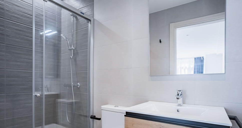 Bathroom 4, Mirotza Rooms, Guipúzcoa