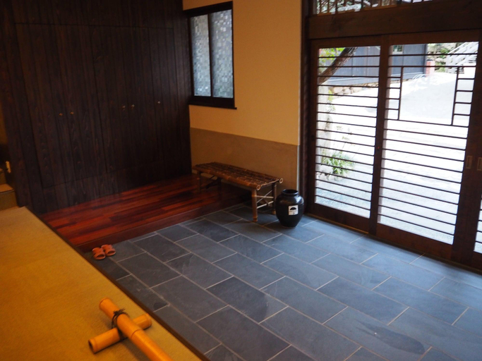 Public Area, Kamiobo, Nishinomiya