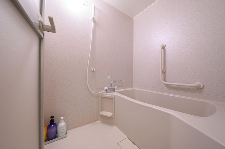 Bathroom 4, Ryokan Mebaeso, Yufu