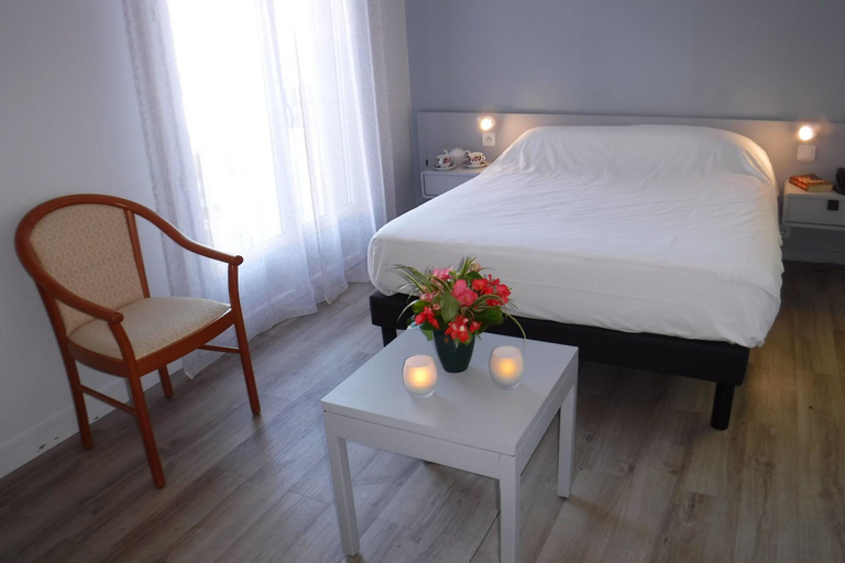 Bedroom 4, Hotel Royal Vezere, Dordogne