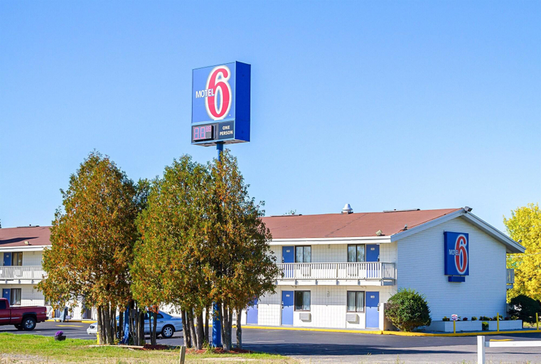 Exterior & Views 2, Americas Best Value Inn Bangor, Penobscot