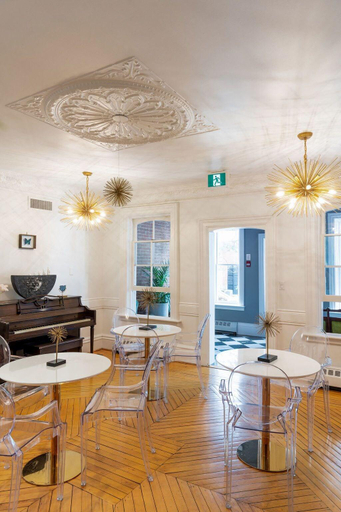 Public Area 3, Merrill House, Prince Edward