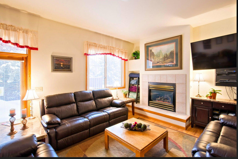 Public Area 2, Mein Haus Bed & Breakfast, Eagle