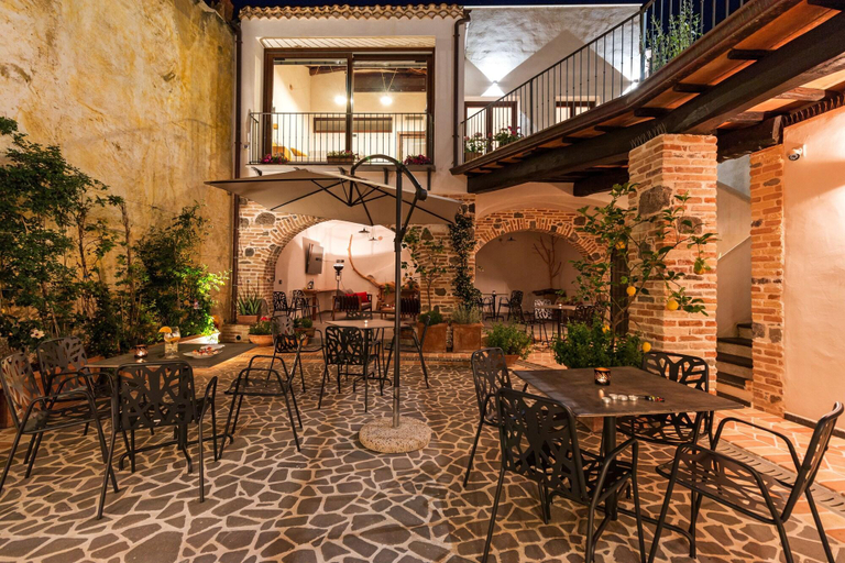 Food & Drinks 5, Domo Pro Vois, Nuoro