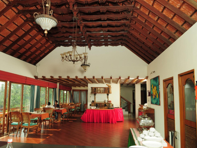 Food & Drinks 5, Hindustan Beach Retreat, Thiruvananthapuram