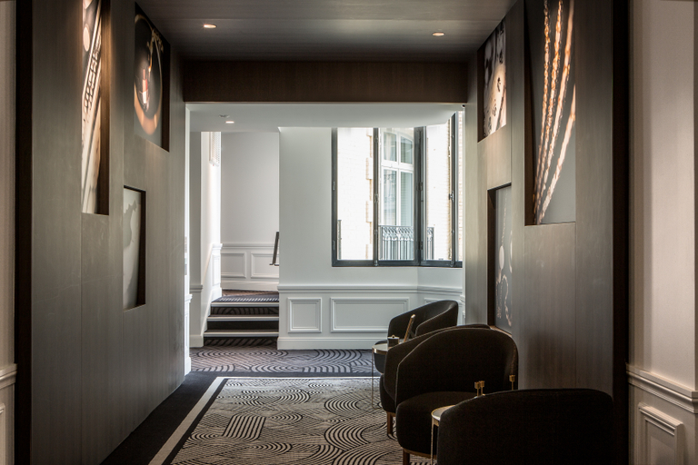 Public Area 5, La Clef Champs-Elysées by The Crest Collection, Paris
