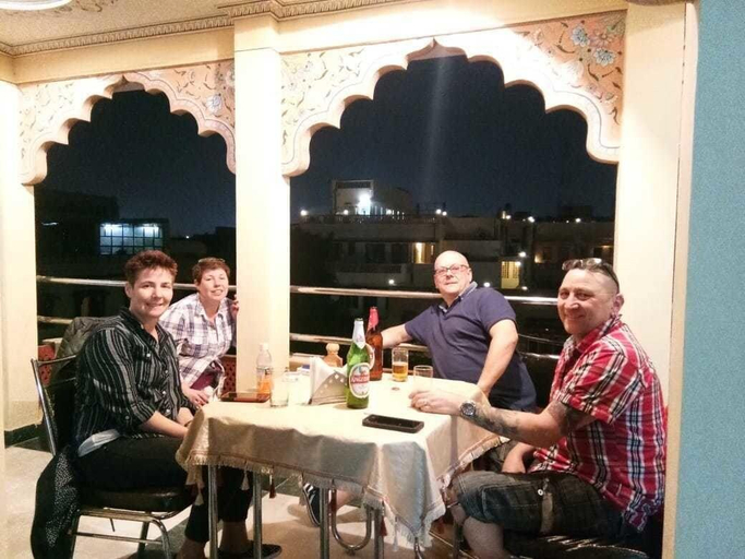 Food & Drinks 5, Hotel Arya Niwas, Jaipur