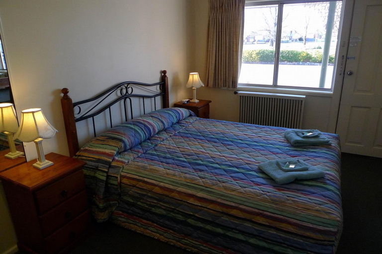 Bedroom 5, Parkhaven Motel, Goulburn Mulwaree - Goulburn