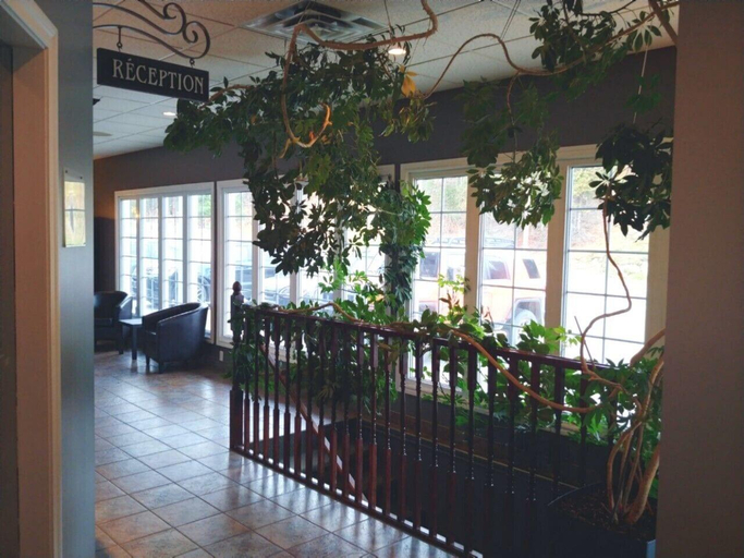 Public Area 2, Hotel Marineau Mattawin, Mékinac
