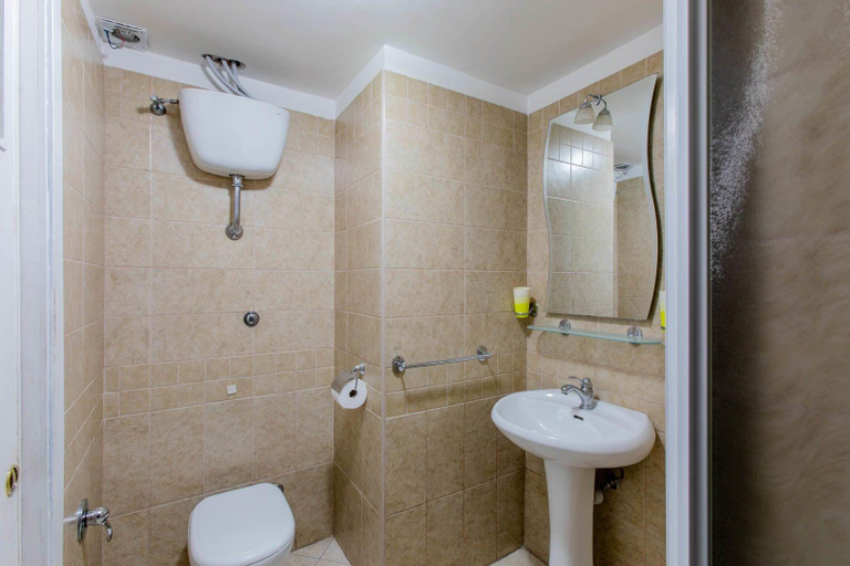 Bathroom 4, Flower Guesthouse, Rome