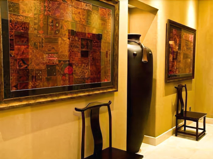 Public Area 4, Tayfin Royale Hotel & Restaurant, City of Tshwane