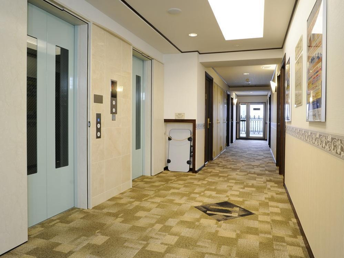 Public Area 2, Toyoko Inn Osaka Namba Nippombashi, Osaka