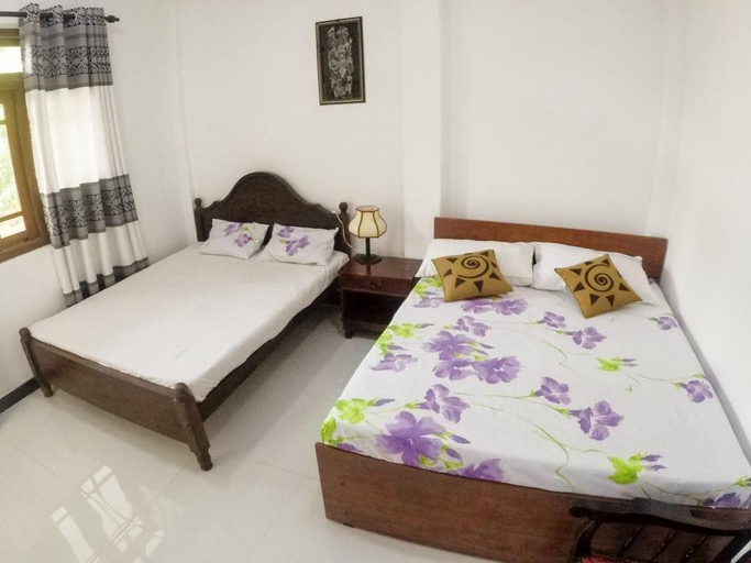 Bedroom 3, Sunwon Holiday Home, Dambulla