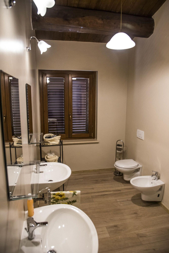 Bathroom 5, Dimora Rosso Piceno, Ascoli Piceno