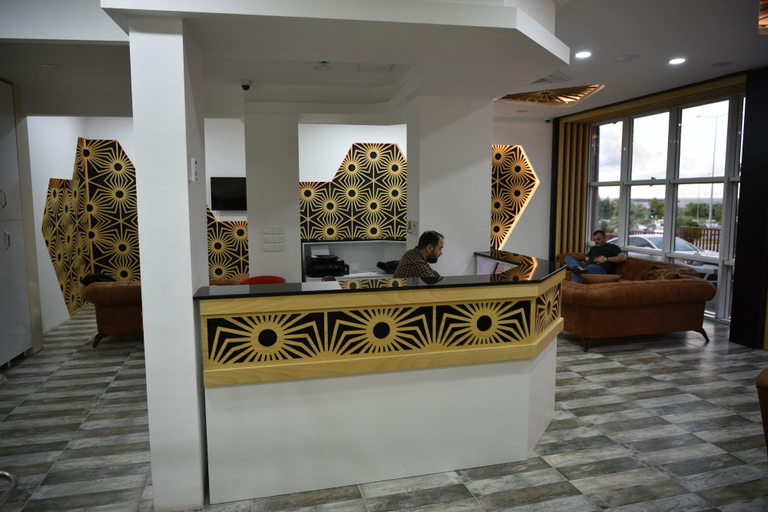 Public Area 2, Quantum Otel, Merkez