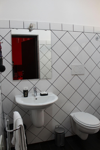 Bathroom 4, B&b Scirocco d'Africa, Catania