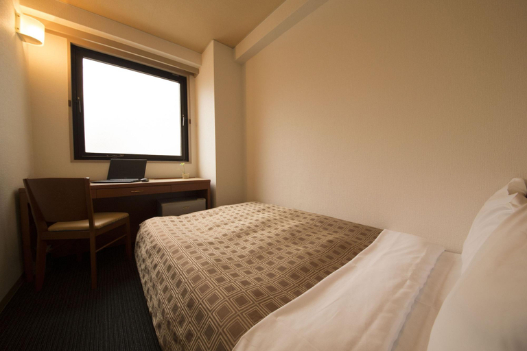 Bedroom 3, Numazu Grand Hotel, Numazu