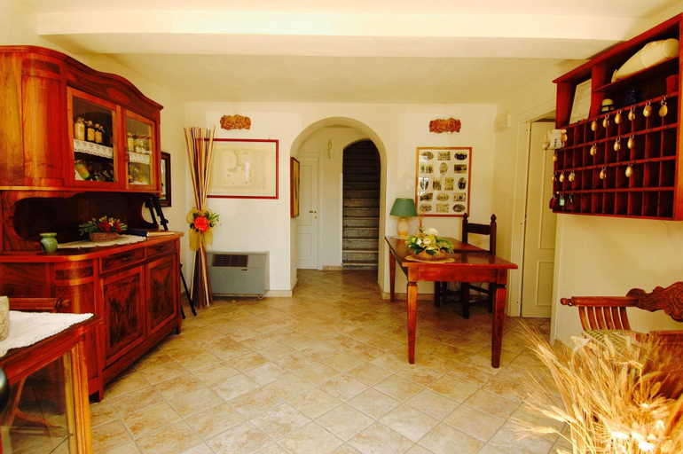 Public Area 2, Castello Monticello, Grosseto