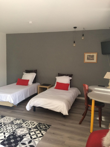 Bedroom 2, La Route des Vins, Rhône