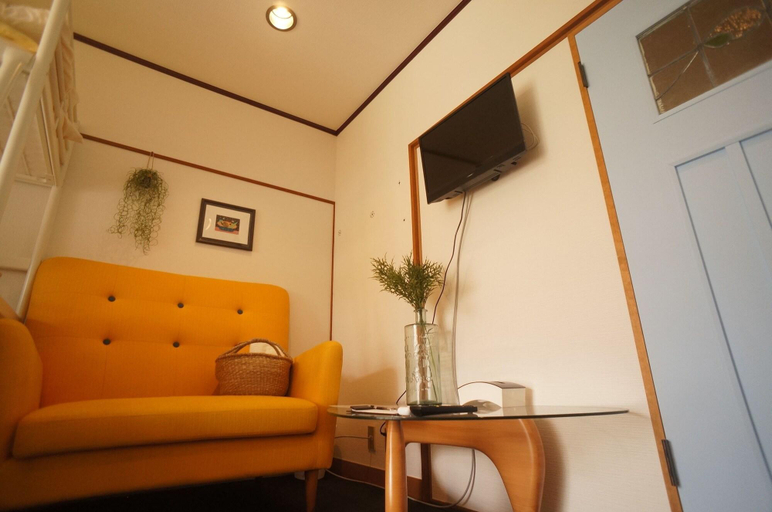 Bedroom 3, Assi House, Yufu