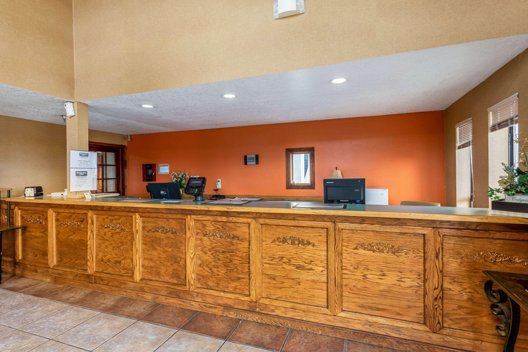 Public Area 2, Rodeway Inn Santa Rosa, Guadalupe