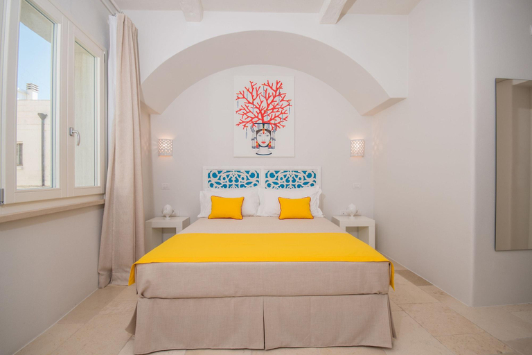 Bedroom 5, Palazzo Maringelli, Bari