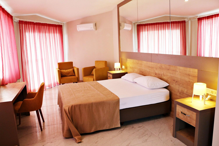 Bedroom 2, Ferah Hotel, Kaş