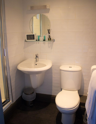Bathroom 4, The Malthouse , Calderdale
