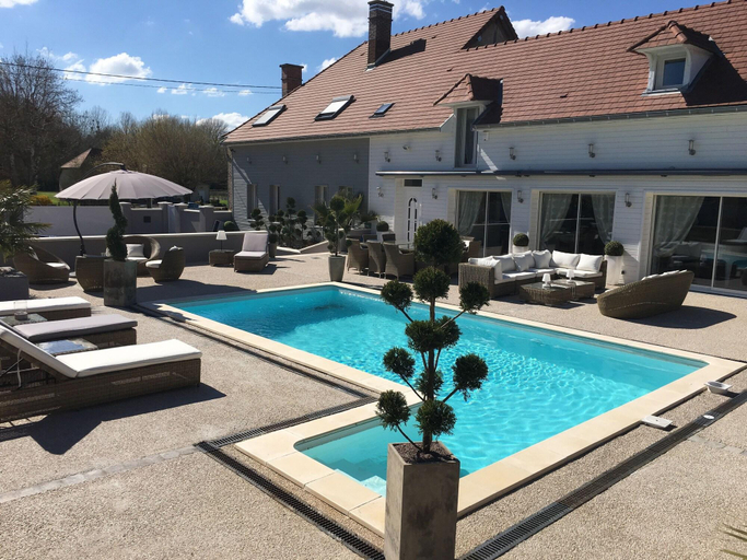 Sport & Beauty 1, Villa de la Croix, Aube