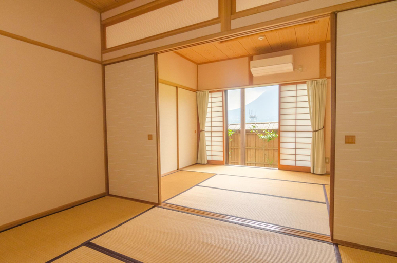 Bedroom 3, Yufuin Hot Spring Fukinoya, Yufu