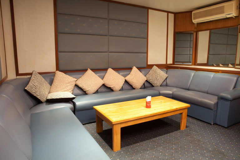Public Area 3, The Tanyong Hotel Narathiwat, Muang Narathiwat