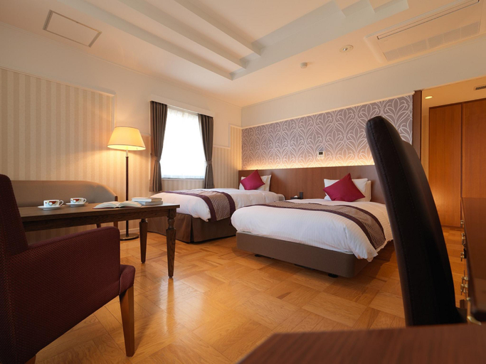 Bedroom 3, La Jolie Motomachi, Hakodate