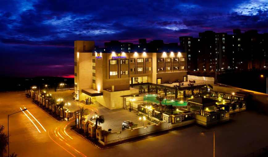 Exterior & Views 2, Golden Tulip Hotel Bhiwadi, Alwar
