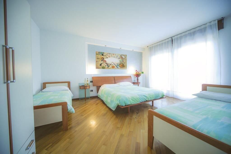 Bedroom 3, B&B Le Albare, Verona