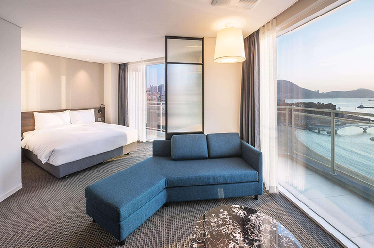 Bedroom 3, Grab the Ocean SONGDO, Seo