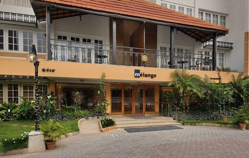 Melange Lavelle Luxury Services Apartments, Bangalore