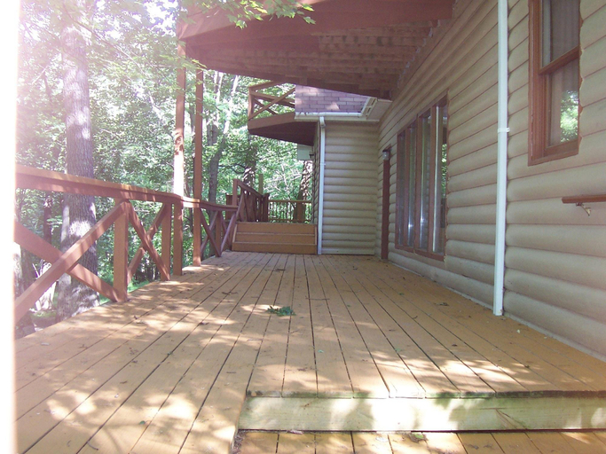 Public Area 3, Nel's Place, Steuben