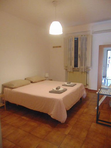 Bedroom 2, A casa di Lucia B&B, Pisa
