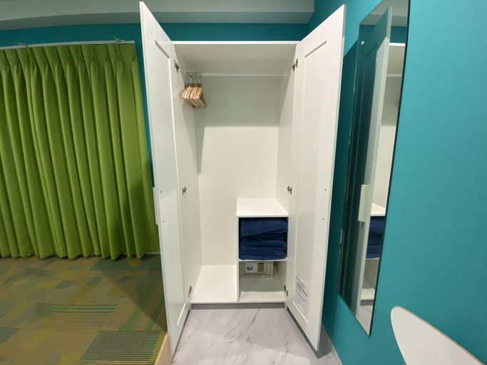 Bathroom 5, Hostel Anchorage, Kobe