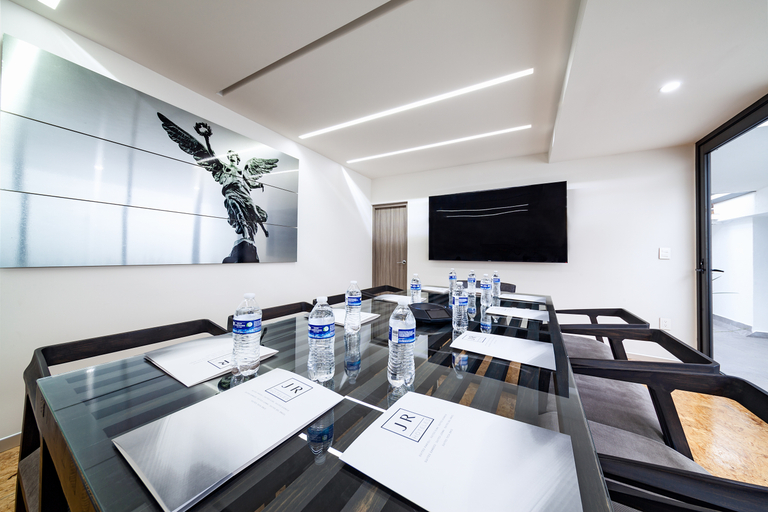 Food & Drinks, Suites Rio Elba, Mexico City