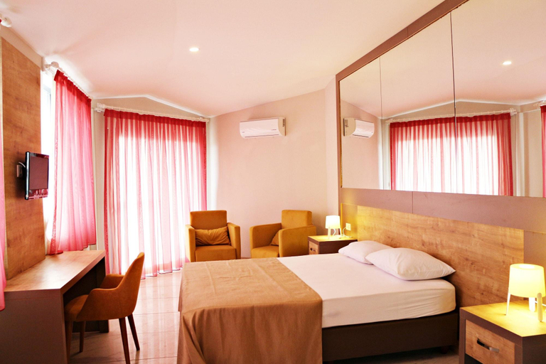 Bedroom 3, Ferah Hotel, Kaş