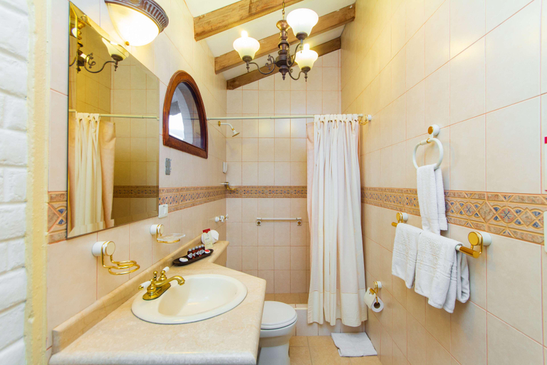 Bathroom 5, Hotel Rincon de Puembo, BW Premier Collection, Quito